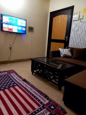 Relish Mountain View Fully Equipped 2 bedroom Airy Apt